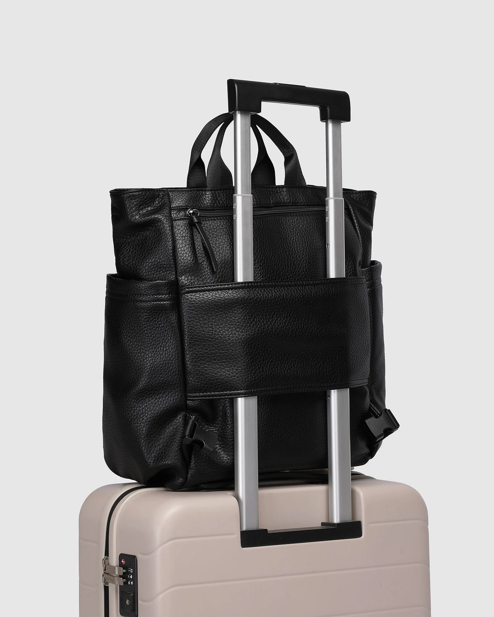 Bronx Travel Bundle - Black - Image 8