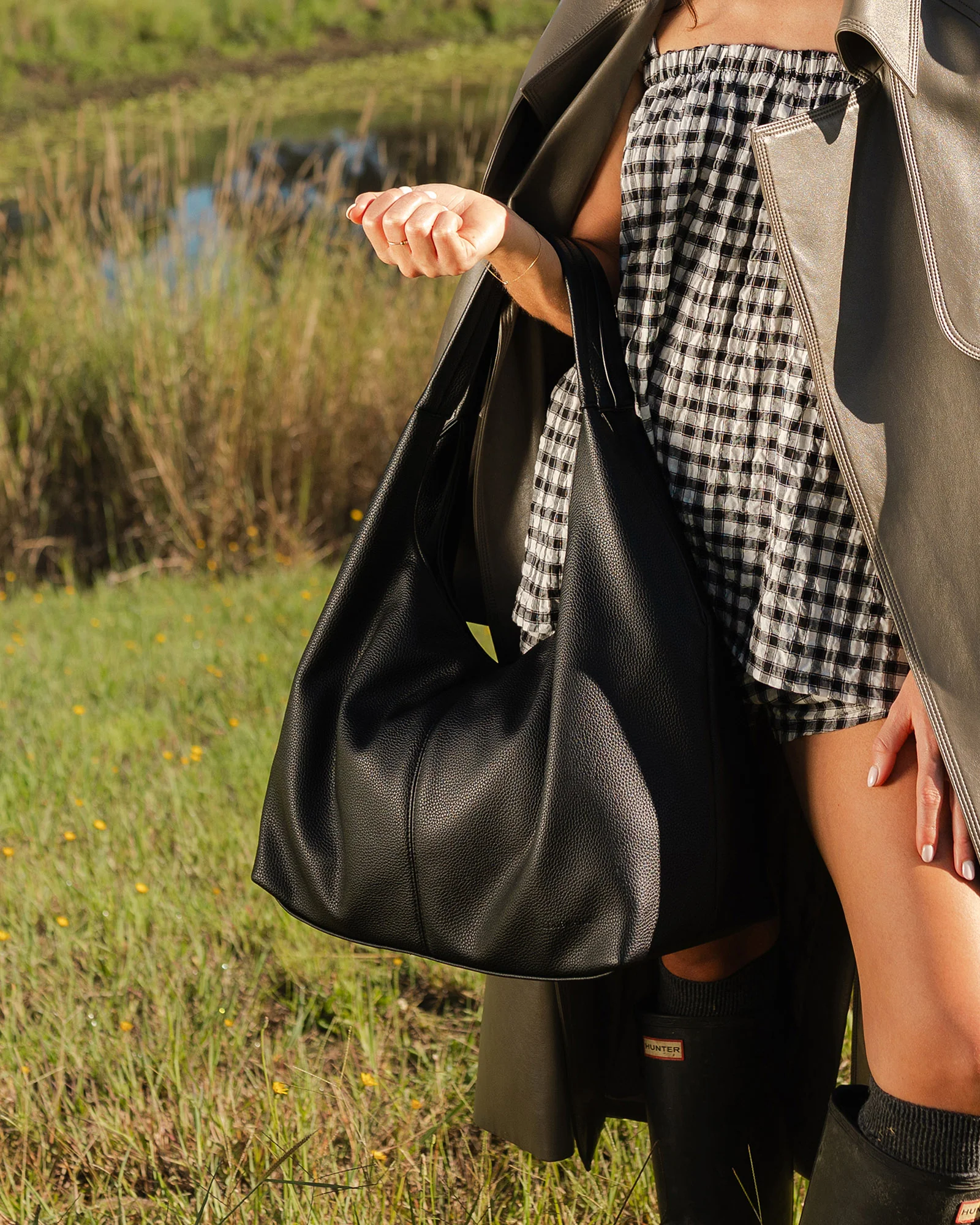 Dakota Shoulder Bag - Black - Image 2