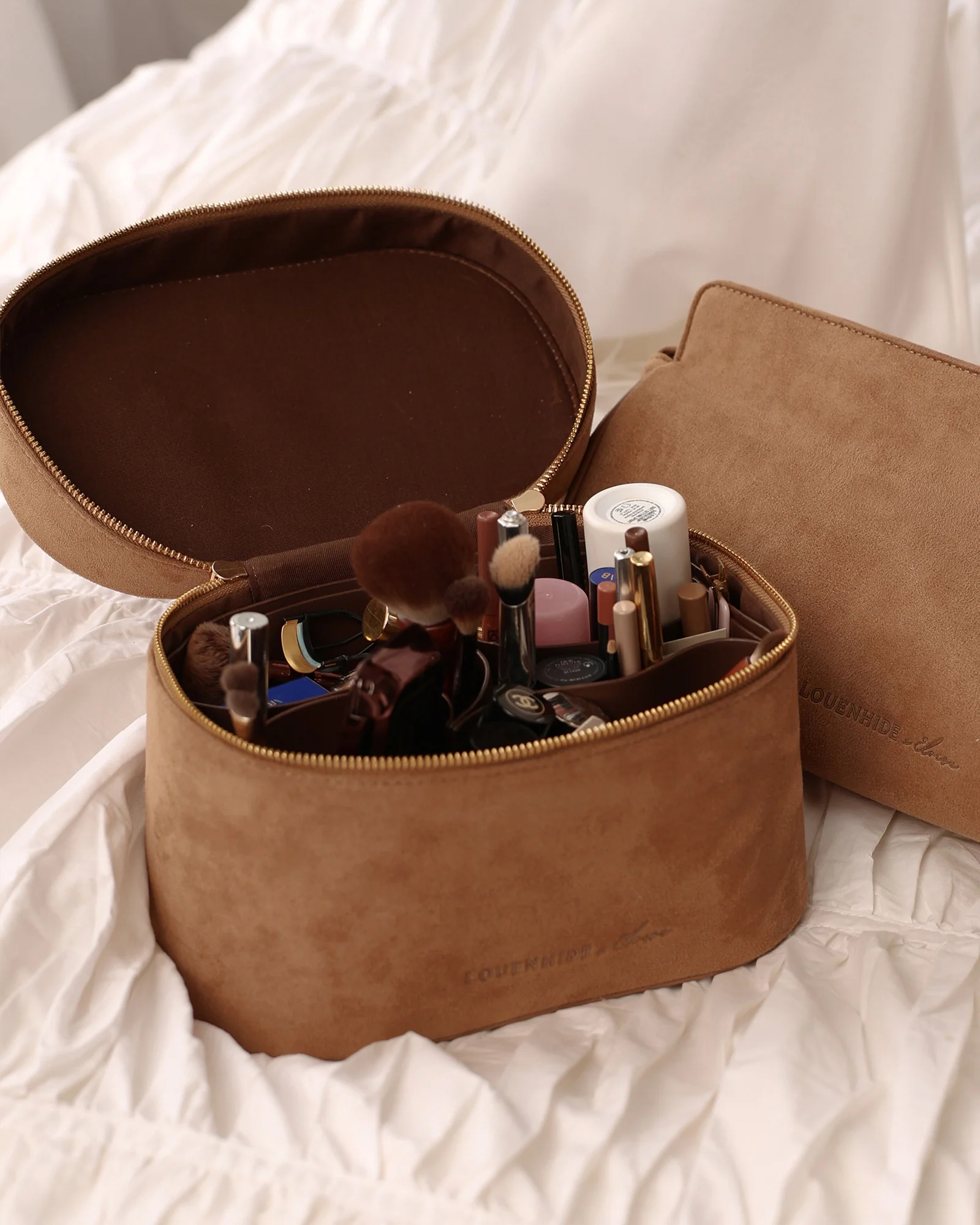 Juliette Vanity Case - Suedette Honey - Image 2