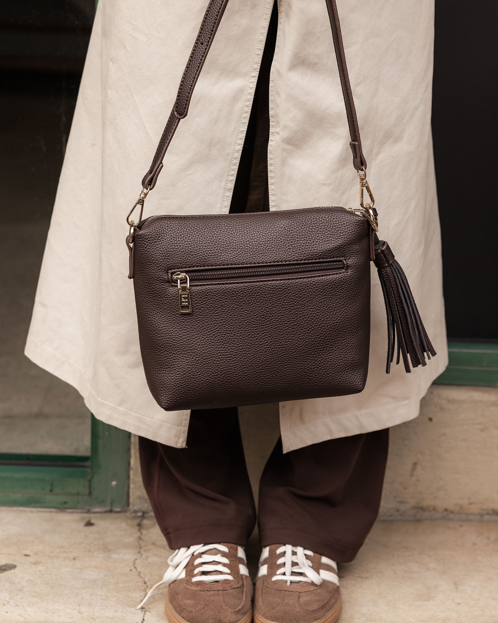 Kasey Crossbody Bag - Chocolate - Image 8