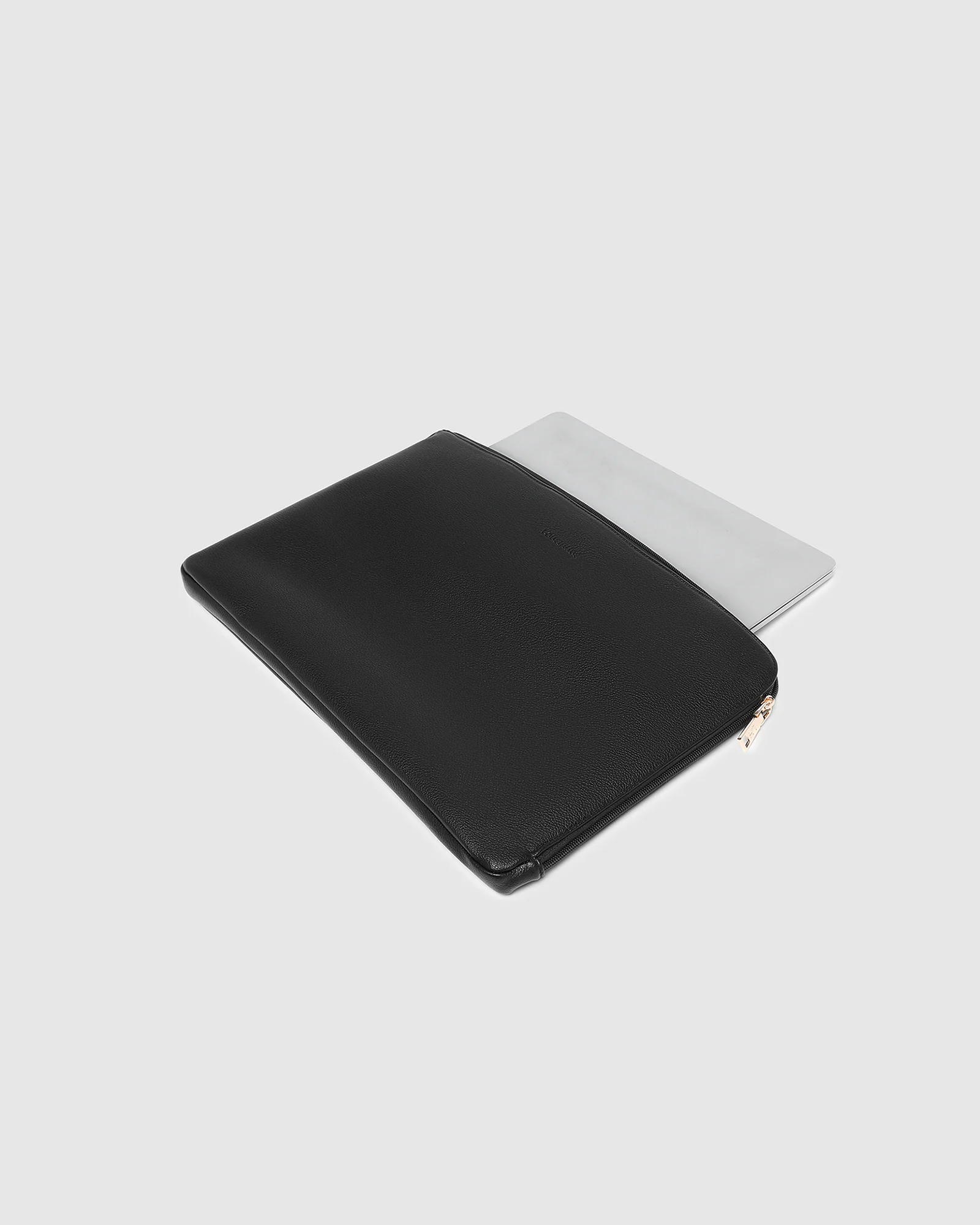 Liv Laptop Sleeve - Black - Image 4