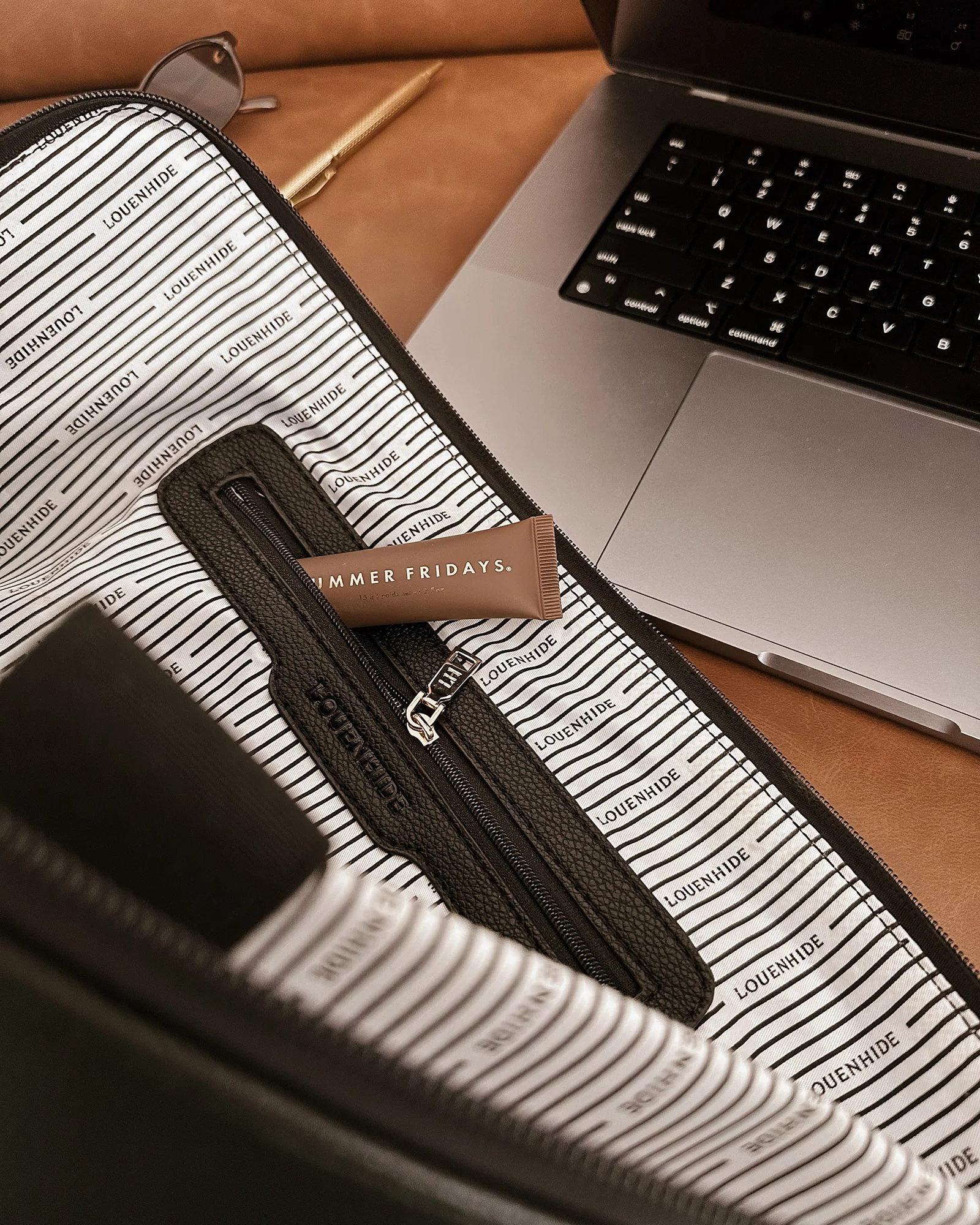 Liv Laptop Sleeve - Black - Image 7