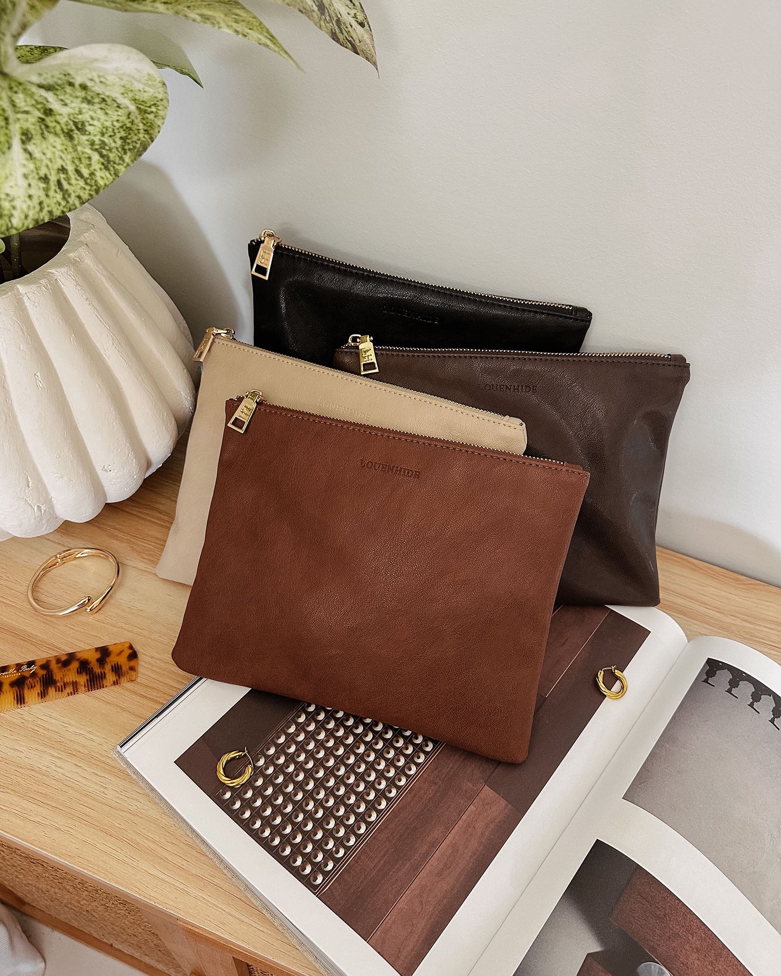 Louie Pouch - Saddle Chocolate - Image 2