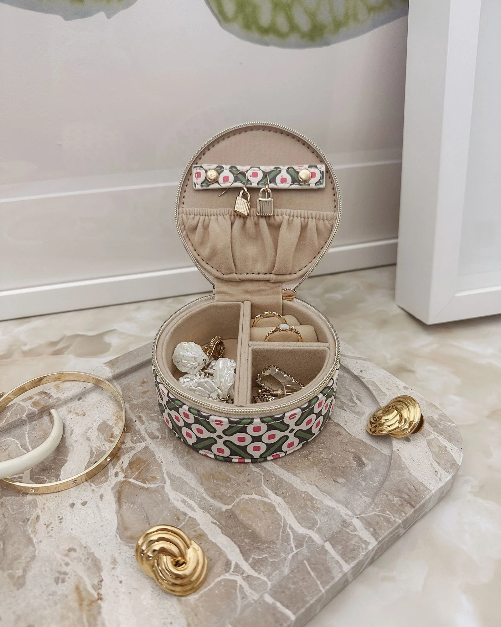Sisco Jewellery Box - Retro Olive - Image 2