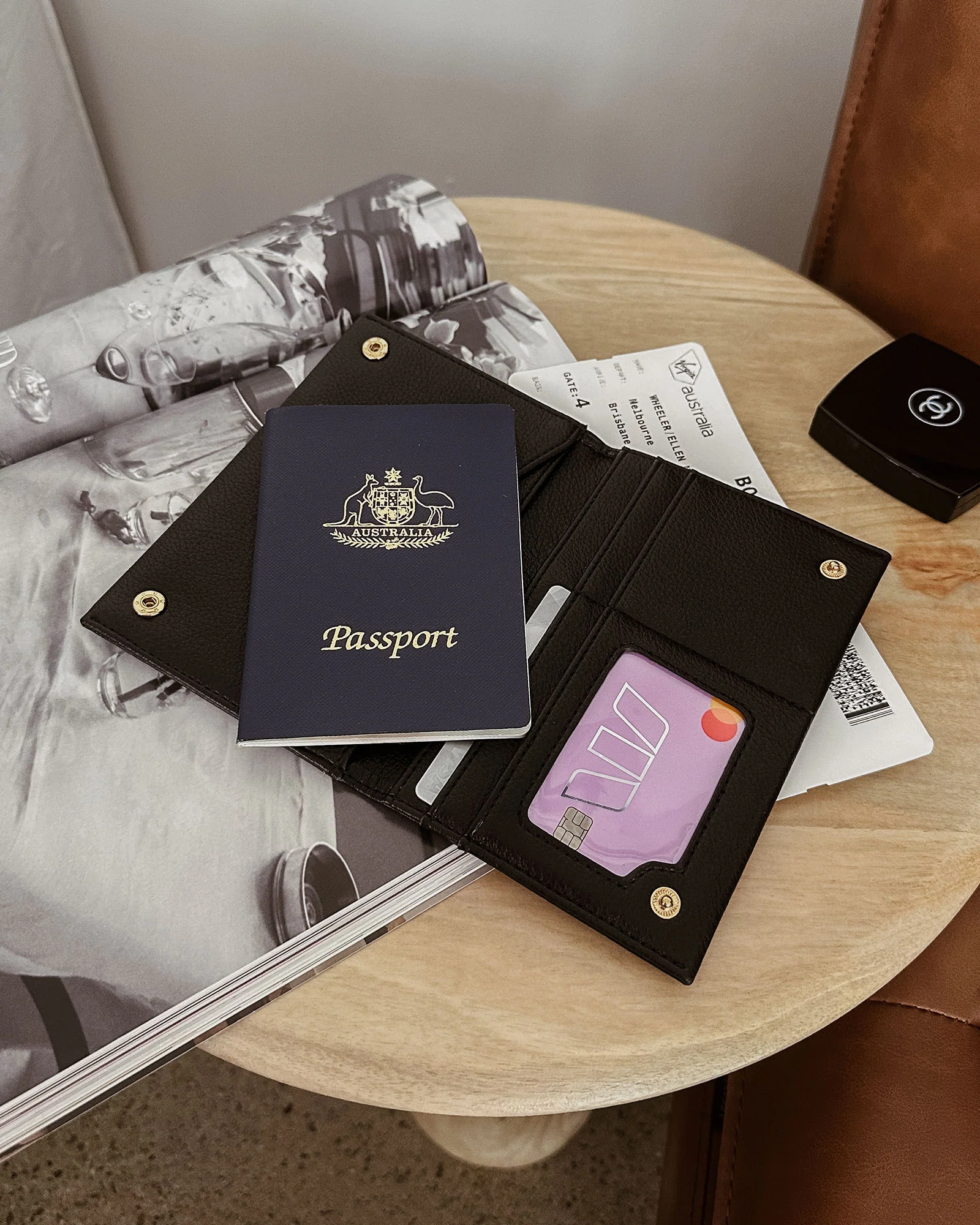 Venice Passport Holder - Black - Image 2